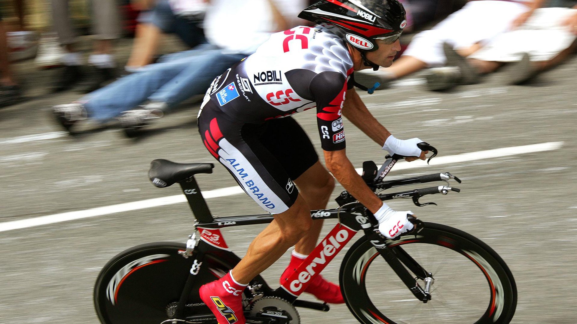 拜仁慕尼黑稳稳领跑德甲，冠军在望